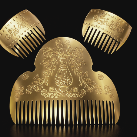 Peineta de jarrón dorada